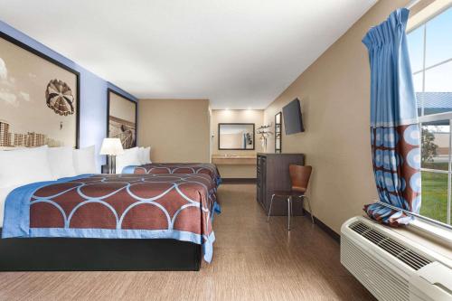 Super 8 By Wyndham Foley in Foley (AL)