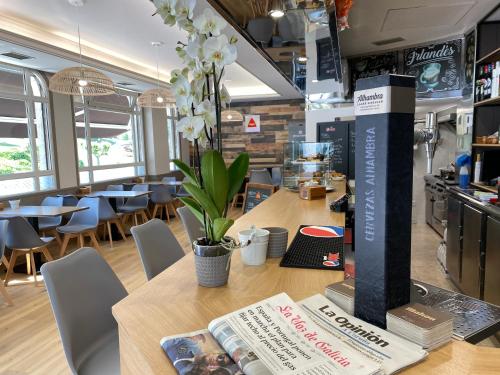  Saudade Hostal Cafetería in A Coruña