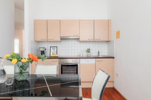 VISIONAPARTMENTS Marc-Aurel-Strasse - contactless check-in - image 14