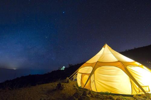 Unique stargazing escape with ocean view