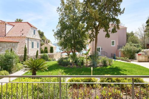 Maistra Select Srebreno Villas