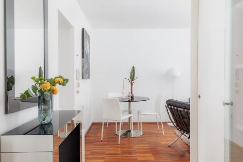 VISIONAPARTMENTS Marc-Aurel-Strasse - contactless check-in - image 41