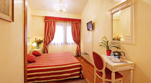 Hotel San Luca Venezia - image 8