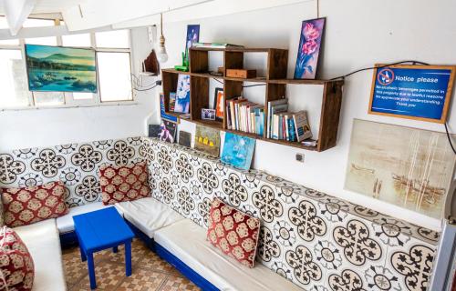 บริการและสิ่งอำนวยความสะดวก, White And Blue in เอสซาวีรา ซิตี้ เซ็นเตอร์