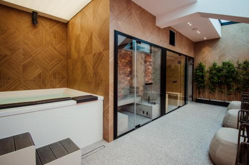 The Crown Boutique Hotel & SPA, Tirana (fotografie 7)