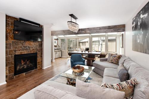 Villa's of Aspen by Snowmass Vacations - Meredith, CO