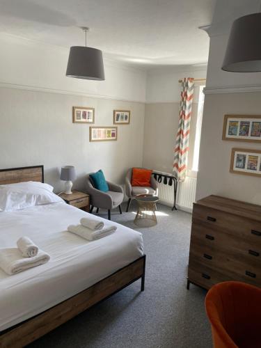 1 queen bed