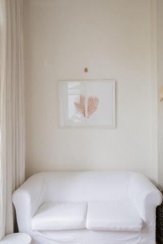 InAweStays Holiday Homes - image 3