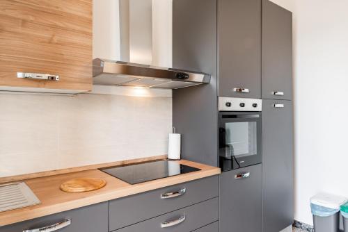 GuestHost - Modern & Central Apartment La Spezia 4
