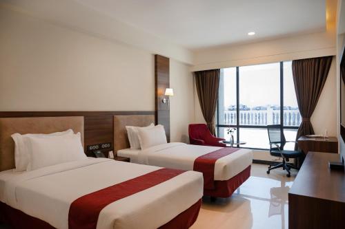 Hotel Tip Top International Pune in Pune