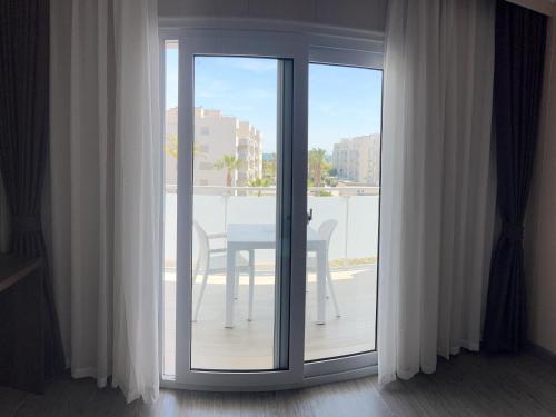 OYO Hotel Nueva Europa - image 8