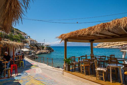 Beach, Matala Hostel  in Adelianos Kampos