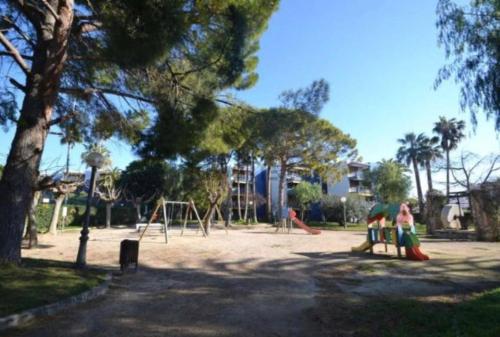 Apart. familiar en urbanización Reus Mediterrani Apart. familiar en urbanización Reus Mediterrani