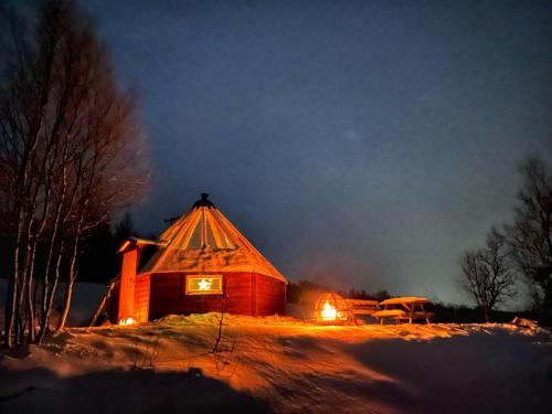 Hessdalen Ufocamp - Accommodation - Vårhus