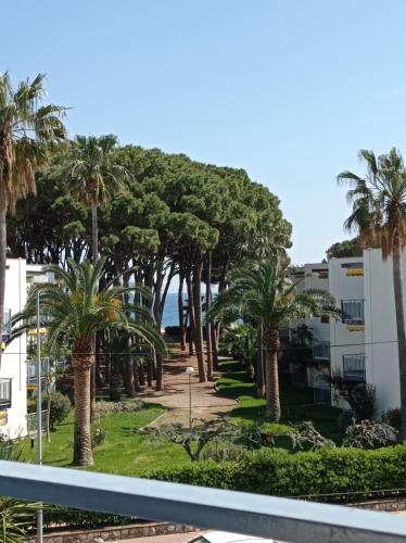 Apart. familiar en urbanización Reus Mediterrani Apart. familiar en urbanización Reus Mediterrani