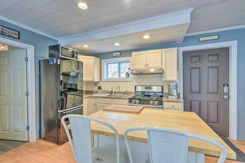 Lakefront Retreat with Large Yard and Boat Dock! in Hardwick, USA