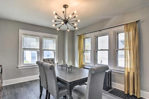 Dog-Friendly Home about 14 Mi to Highmark Stadium in Cheektowaga, USA