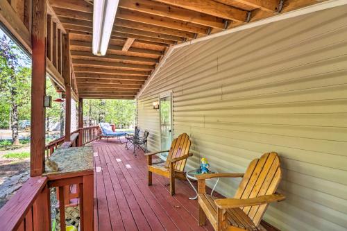 Greers Ferry Getaway with Deck and Lake Access!