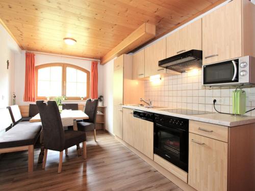 Apartment Alpin by Interhome 2