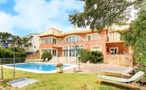 Villa Saragossa - Barneda Premium Villas gîte à louer Castell d'en Bufalaranya