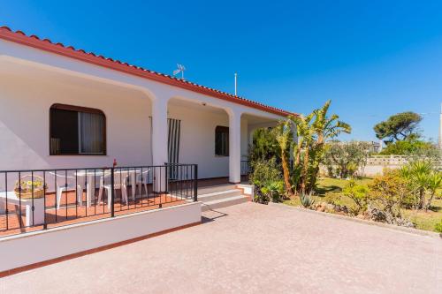  Villa Carminella by BarbarHouse in Torre Chianca