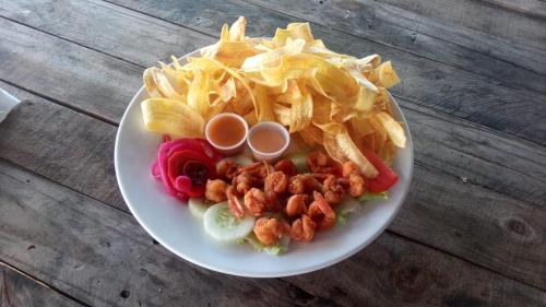 Hostal Rudy's Beach in Puerto Cortes