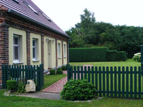 B&B Rathenow - Ferienwohnungen „Villa Havelblick“ - Bed and Breakfast Rathenow