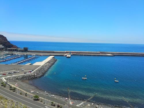 Apartamento Puerto Estaca 3 in เอลเฮียร์โร