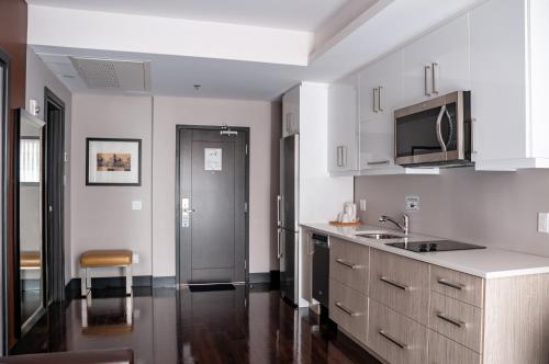 M Montreal Hostel - image 4