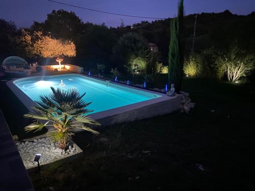 Suite parentale aux portes des Gorges du Verdon chambre d'hôte Gréoux-les-Bains