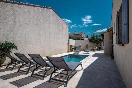 Le Jasmin - piscine privée - Location saisonnière - Cavaillon