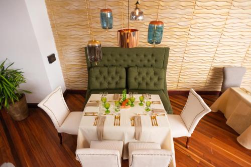 Restaurant, Radisson San Jose-Costa Rica in San Jose