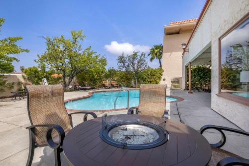 Best Western Plus Thousand Oaks Inn