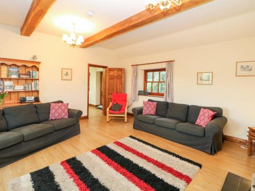 Croft House Ashbourne - image 3