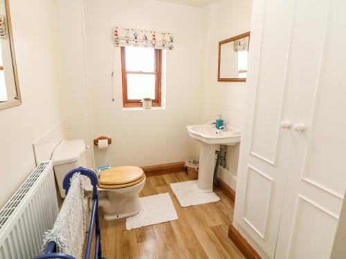 Croft House Ashbourne - image 14