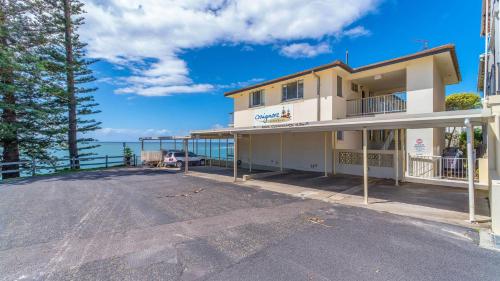 Apartment with Sea View image 4