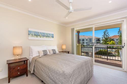 Three-Bedroom Villa image 10