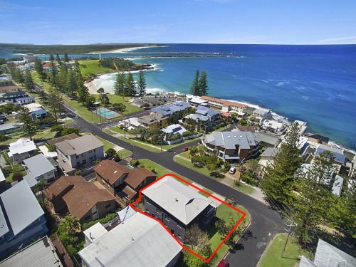Yamba 58 - Modern Apartment with Ocean Views - Holiday Yamba, Yamba
