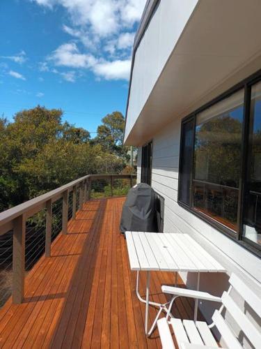 Lillybell Beach Retreat-Binalong Bay