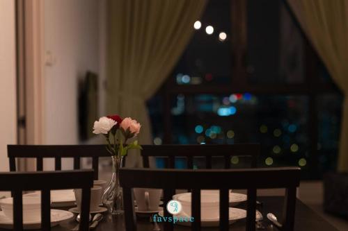 Lovely 4-bedroom condo with pool for 6 pax - Cheras, Kuala Lumpur (fotografie 2)