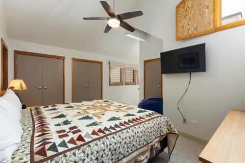 1610 Quicksilver Condo - image 11