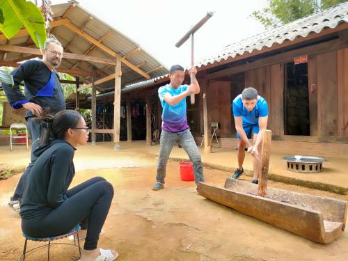 Indigenous homestay- Trek- Food- Bus