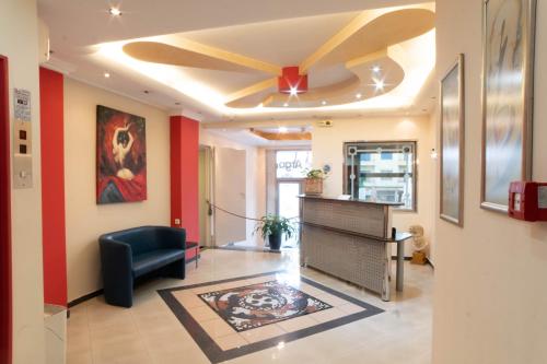 Argo Hotel Piraeus - image 13