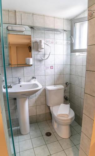 Anita Hotel - image 4