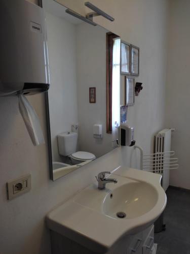 B&B DUE ABETI - image 10