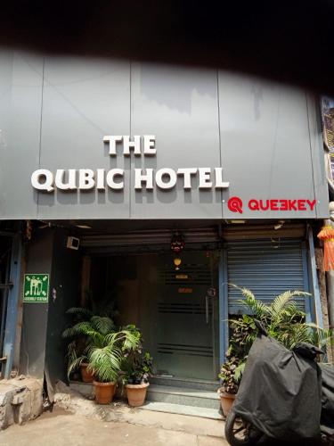 The Qubic Hotel