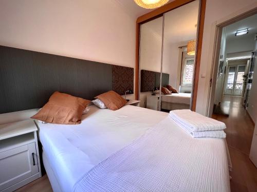 Three-Bedroom Apartment image 10