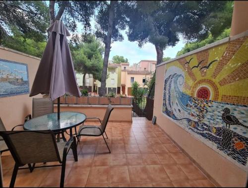 Refugio entre Mar y Montaña (Refugio entre Mar y Montana) in Finca del Moro