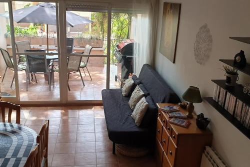 Refugio entre Mar y Montaña (Refugio entre Mar y Montana) in Finca del Moro