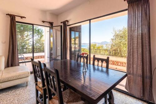 Grifeu 6 Apartamento luminoso con terraza y vistas in Llansa